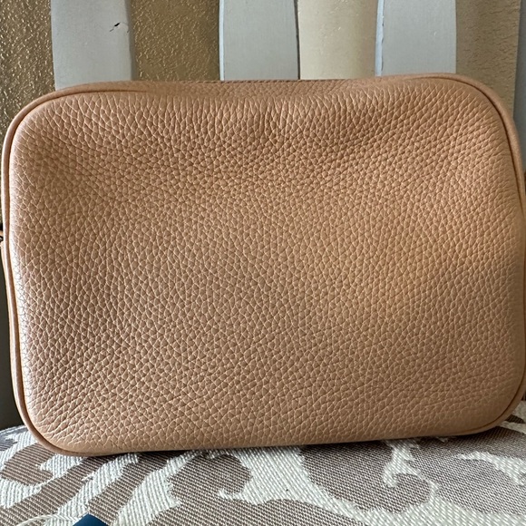 ‼️SOLD‼️ Gucci Soho Disco Bag Small Leather Camelia Beige Crossbody - Picture 6 of 16